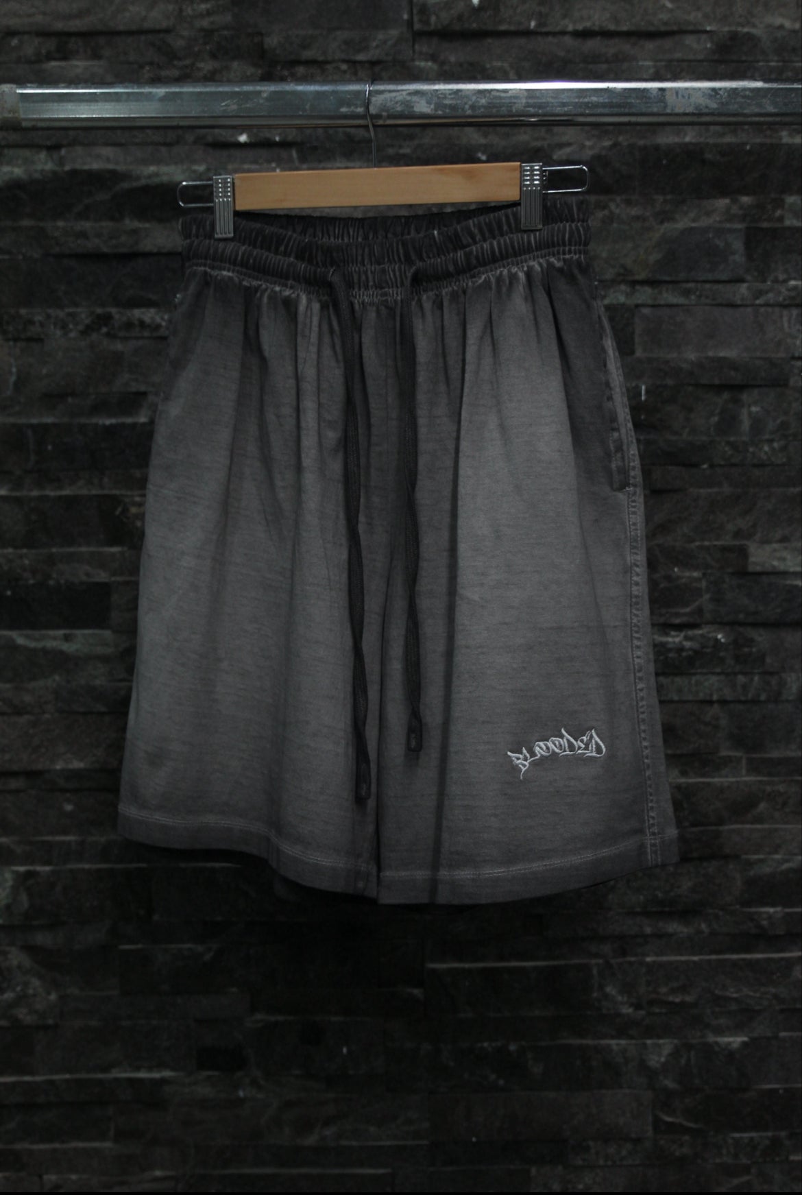 Exclusive Short grey