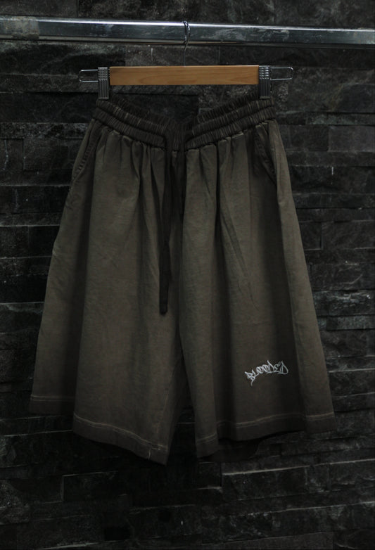 Exclusive Short brown